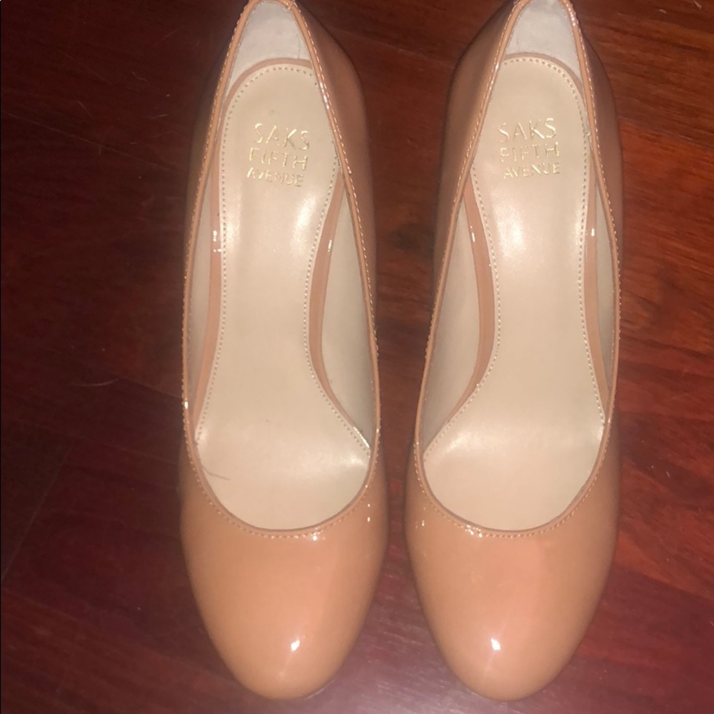 Saks Fifth Avenue tan wedges